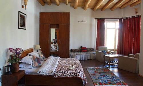 Reenam Hotel